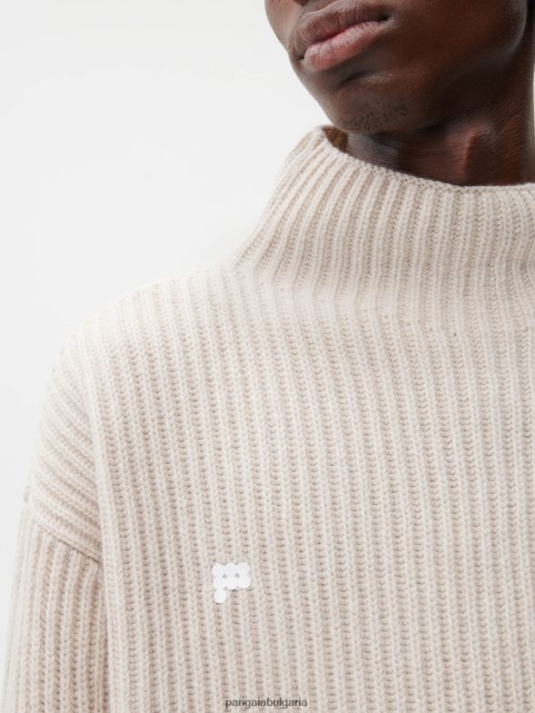 фуния от рециклиран кашмир - пуловер с яка Жени B6HPP085 овесена каша Pangaia дрехи